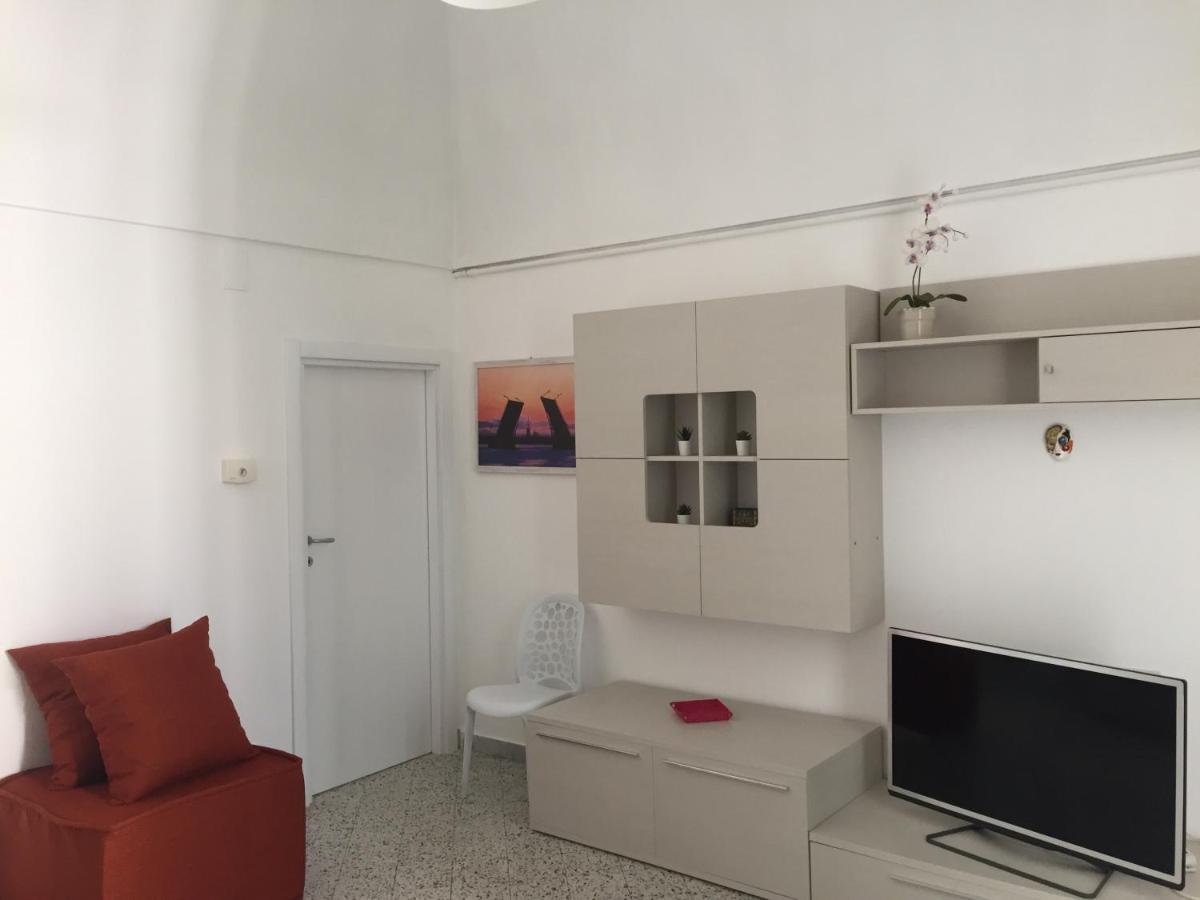 Donna Nina - Via San Martino 62 Lägenhet Monopoli Exteriör bild