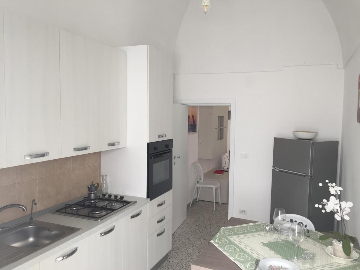 Donna Nina - Via San Martino 62 Lägenhet Monopoli Exteriör bild